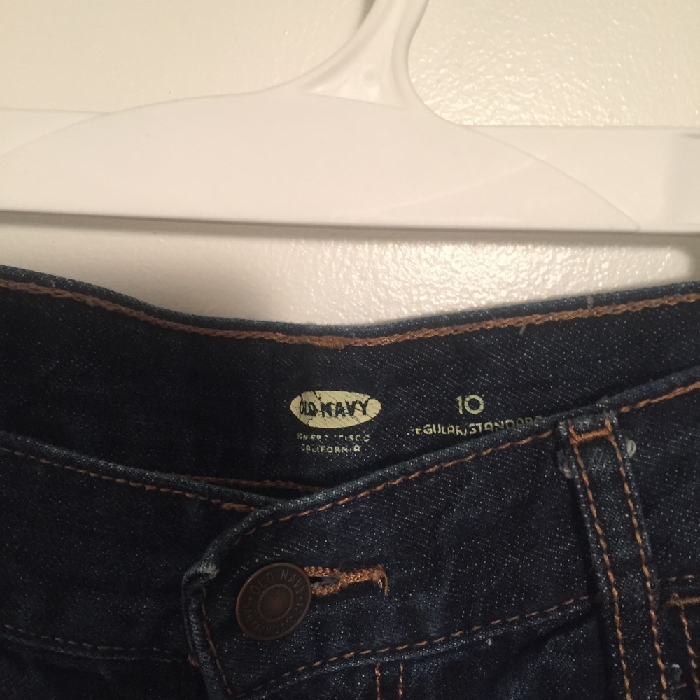 2 Pairs Old Navy Denim Shorts Women Size 10 - Picture 4 of 7